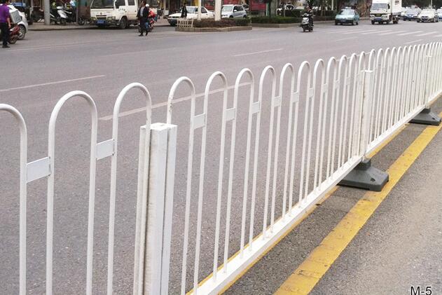 正確合理的安裝道路護欄有哪些作用