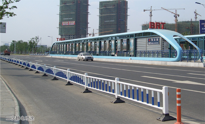 安裝上海道路護欄有哪些具體要求
