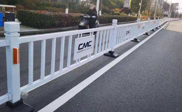 關(guān)于濟南道路護欄的規(guī)劃工作